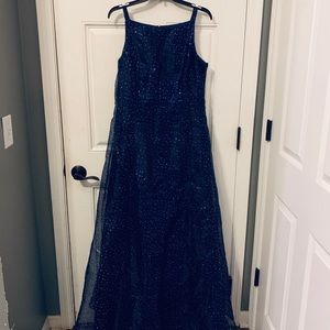 Only worn once size 14 prom dress